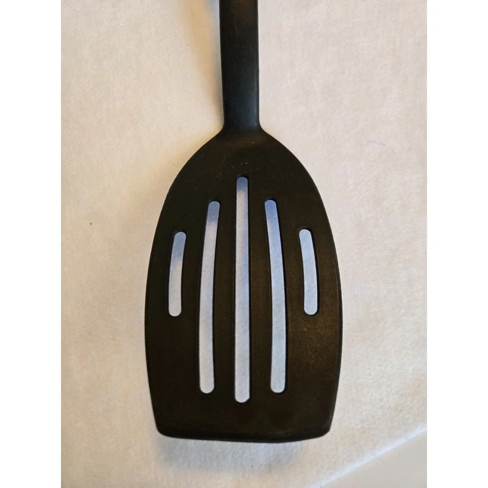Pampered Chef Black Nylon Slotted Turner Spatula Heat Resistant 13